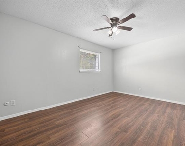 2019 Fleur De Lis Court - Photo Thumbnail 22