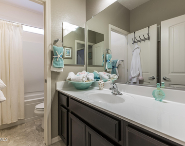 35549 N Bandolier Drive - Photo Thumbnail 15