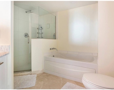 55 Se 6th Street - Photo Thumbnail 6