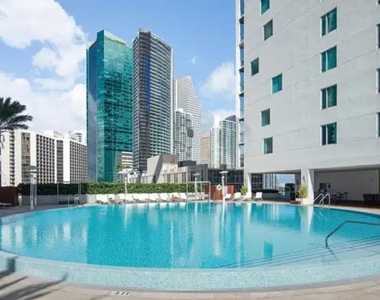 55 Se 6th Street - Photo Thumbnail 11