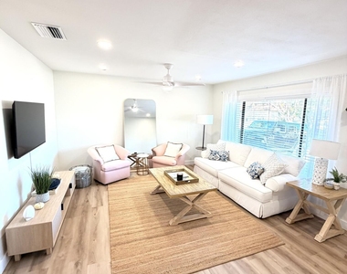 948 Canal Circle - Photo Thumbnail 10