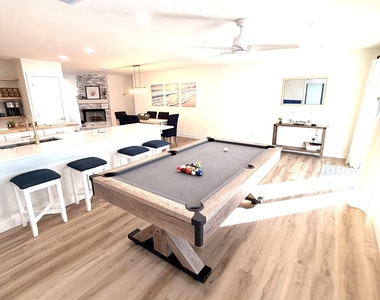948 Canal Circle - Photo Thumbnail 6