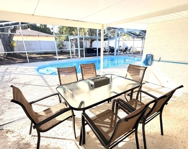 948 Canal Circle - Photo Thumbnail 24