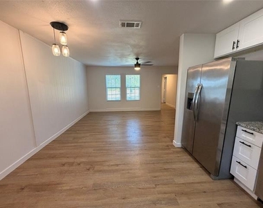 12244 Willowdell Drive - Photo Thumbnail 7