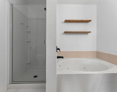 1725 Trego Drive - Photo Thumbnail 21