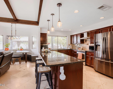 5344 E Shaw Butte Drive - Photo Thumbnail 11