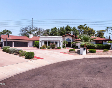 5344 E Shaw Butte Drive - Photo Thumbnail 26