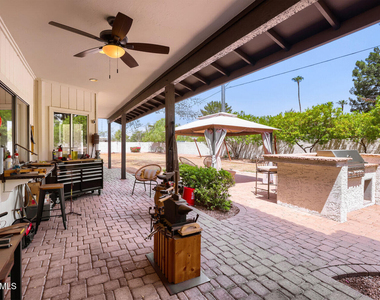5344 E Shaw Butte Drive - Photo Thumbnail 2