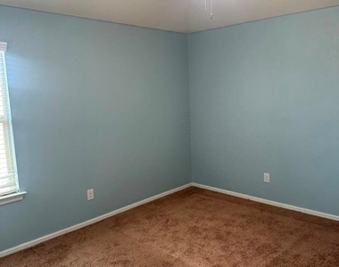10129 Clemmons Road - Photo Thumbnail 5