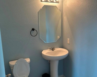 10129 Clemmons Road - Photo Thumbnail 10