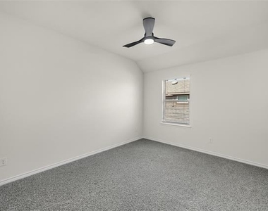 1117 Goldfinch Drive - Photo Thumbnail 25