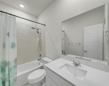 1117 Goldfinch Drive - Photo Thumbnail 26