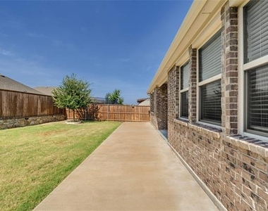 1117 Goldfinch Drive - Photo Thumbnail 29