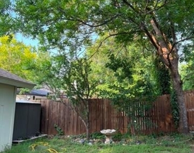 1824 Briar Run - Photo Thumbnail 26