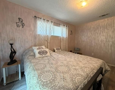 1824 Briar Run - Photo Thumbnail 14