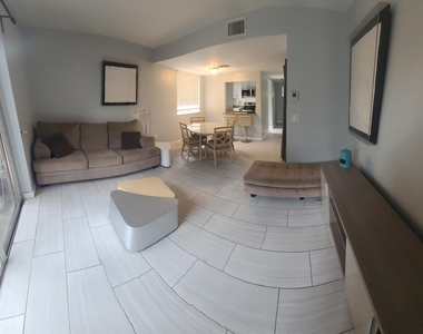 2261 Ne 171st Street - Photo Thumbnail 2