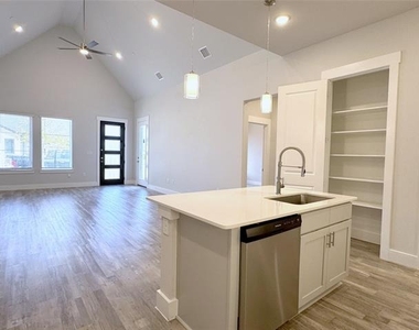 3180 Misty Forest Way - Photo Thumbnail 3