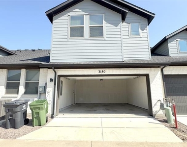 3180 Misty Forest Way - Photo Thumbnail 21