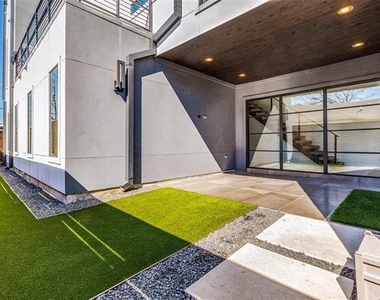 3523 N Versailles Avenue - Photo Thumbnail 11