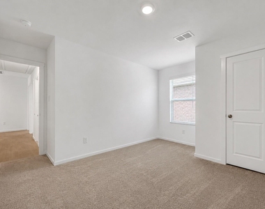 1829 Sanderling Street - Photo Thumbnail 14