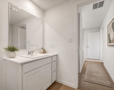 1829 Sanderling Street - Photo Thumbnail 4