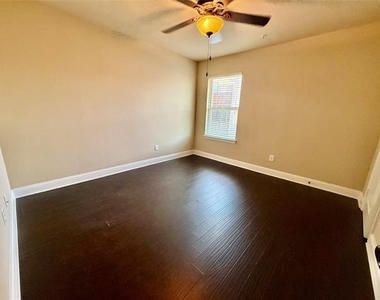 2617 Jackson Drive - Photo Thumbnail 15