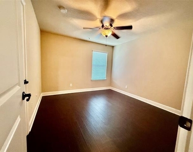 2617 Jackson Drive - Photo Thumbnail 13