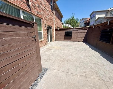 2617 Jackson Drive - Photo Thumbnail 18