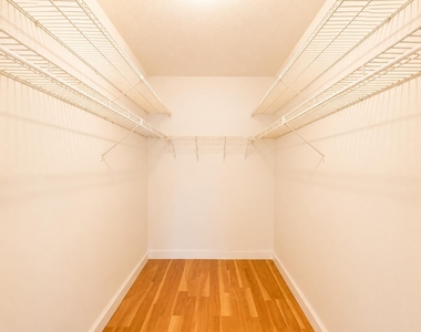 5300 Washington Street - Photo Thumbnail 13