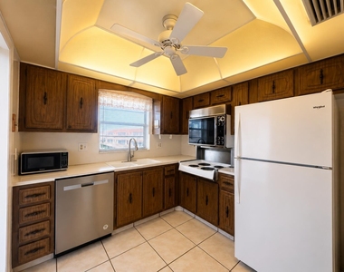 5300 Washington Street - Photo Thumbnail 5