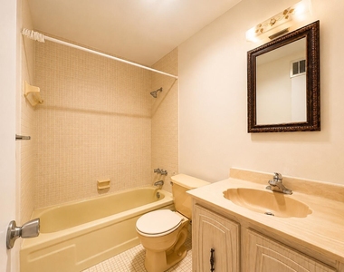 5300 Washington Street - Photo Thumbnail 12