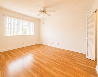 5300 Washington Street - Photo Thumbnail 15