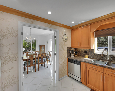1702 S Ocean Boulevard - Photo Thumbnail 16