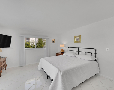 1702 S Ocean Boulevard - Photo Thumbnail 22