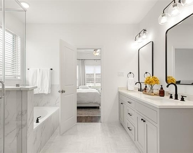 1429 Ross Avenue - Photo Thumbnail 18