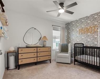 1429 Ross Avenue - Photo Thumbnail 19