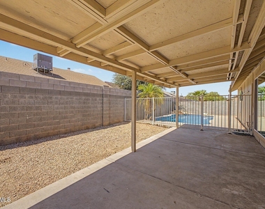 7119 W Krall Street - Photo Thumbnail 15