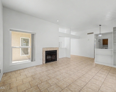 7119 W Krall Street - Photo Thumbnail 2