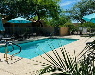 8800 N 107th Avenue - Photo Thumbnail 29
