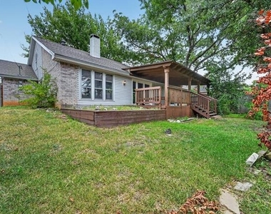 4610 Bellefontaine Court - Photo Thumbnail 18