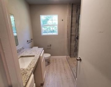 503 E 13th Street - Photo Thumbnail 17