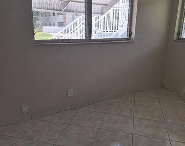 2020 Ne 51st Court - Photo Thumbnail 7