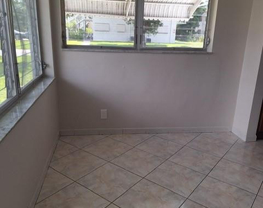 2020 Ne 51st Court - Photo Thumbnail 12