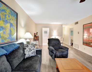 2650 W Golf Boulevard - Photo Thumbnail 11