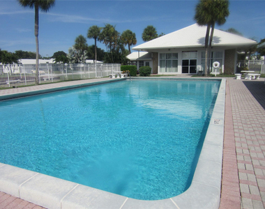 2650 W Golf Boulevard - Photo Thumbnail 27