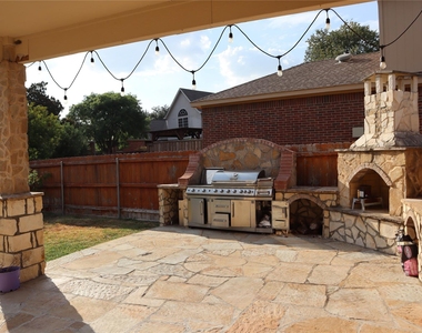 7305 Penny Place - Photo Thumbnail 7