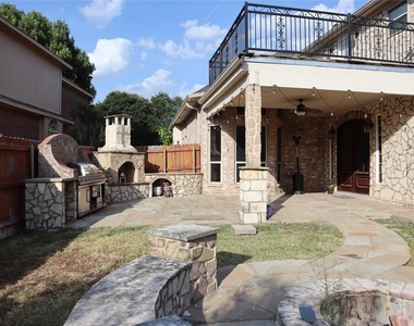 7305 Penny Place - Photo Thumbnail 5