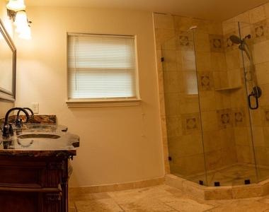 7305 Penny Place - Photo Thumbnail 19