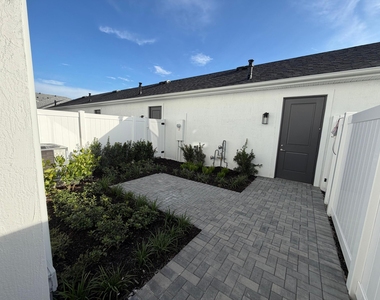 7528 Sw Hosford Street - Photo Thumbnail 18