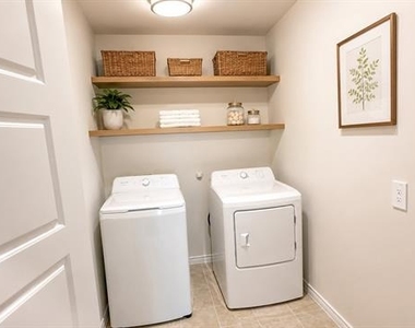 1317 Crookpost Drive - Photo Thumbnail 12